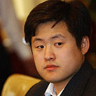 周鶴洋
						1984年學棋，年少成名，第15屆中國圍棋名人戰冠軍。